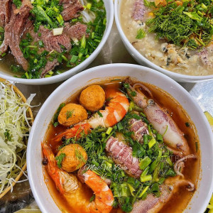Nói Thật Ngày Trc - Giờ M Vẫn Còn Bị Tâm Lý Đôi Khi Đi Ăn 1 Vài Quán Ở Ss Mùa Du Lịch Hoang Mang